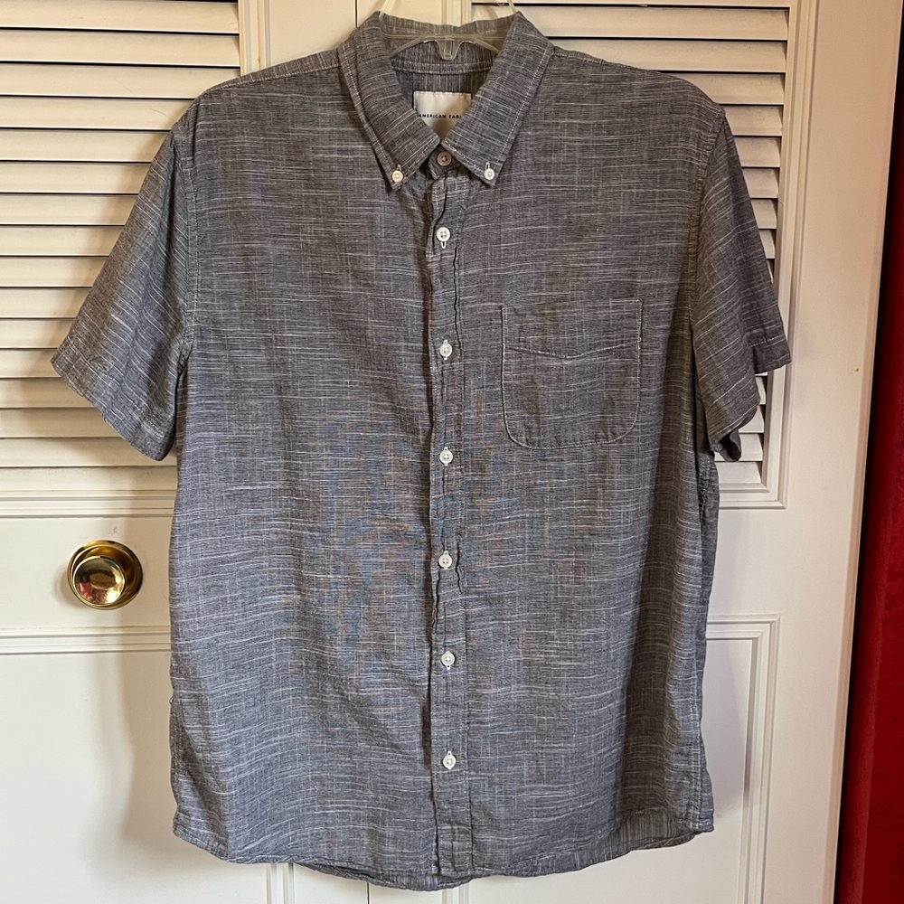 American Eagle Black and White Short Sleeve Button Up Shirt Sz L